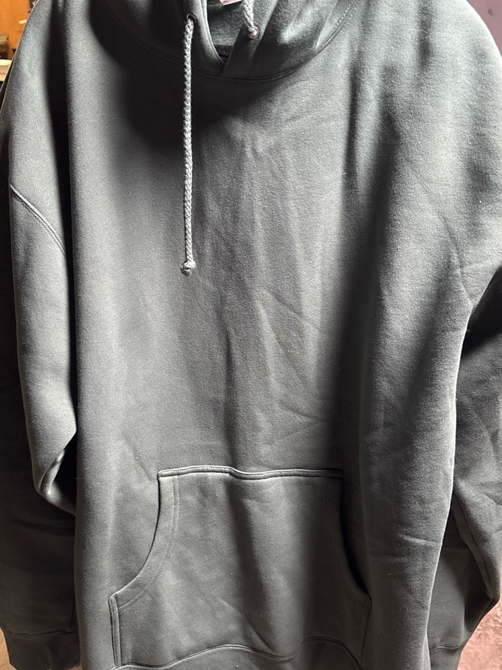 Men's olive green Pullover Hoodie with Kangaroo Pocket independent